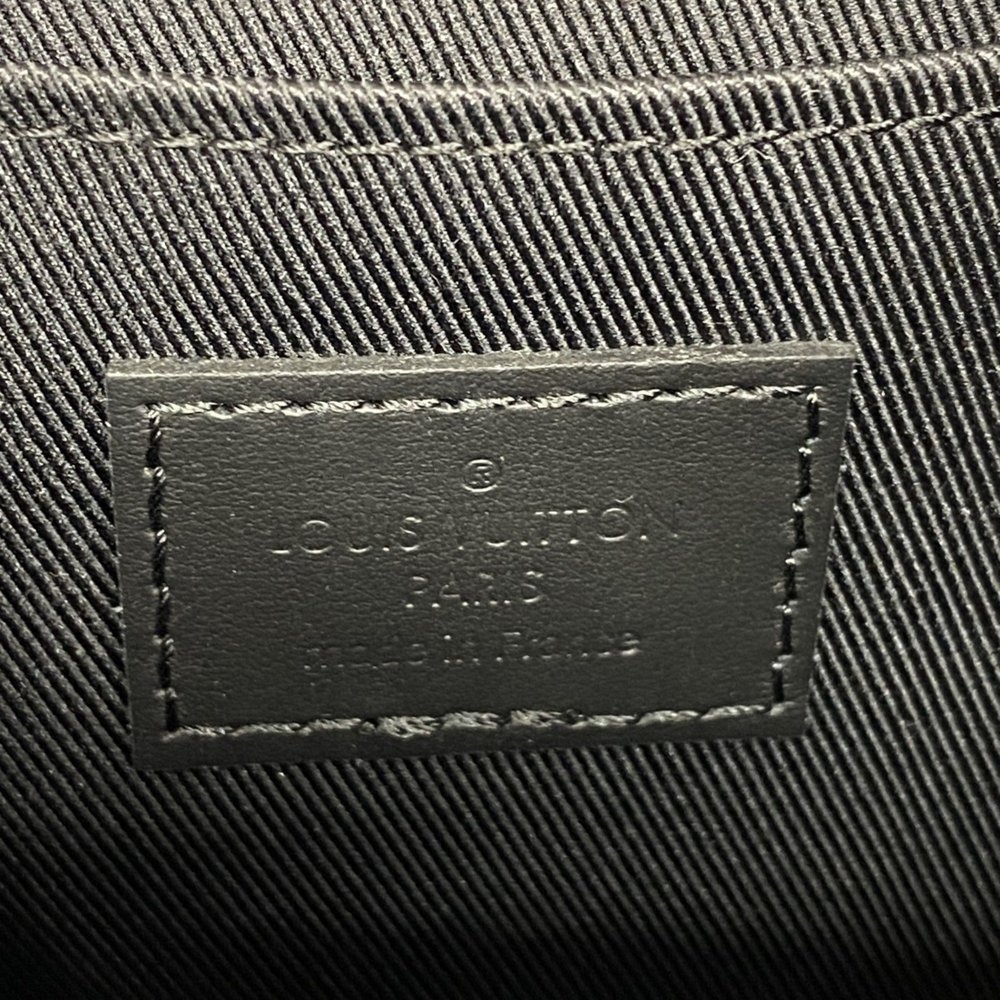 Louis Vuitton Aerogram Shoulder Bag with Phone Pouch M57089 Black Men's P1160877 - Picture 5 of 10